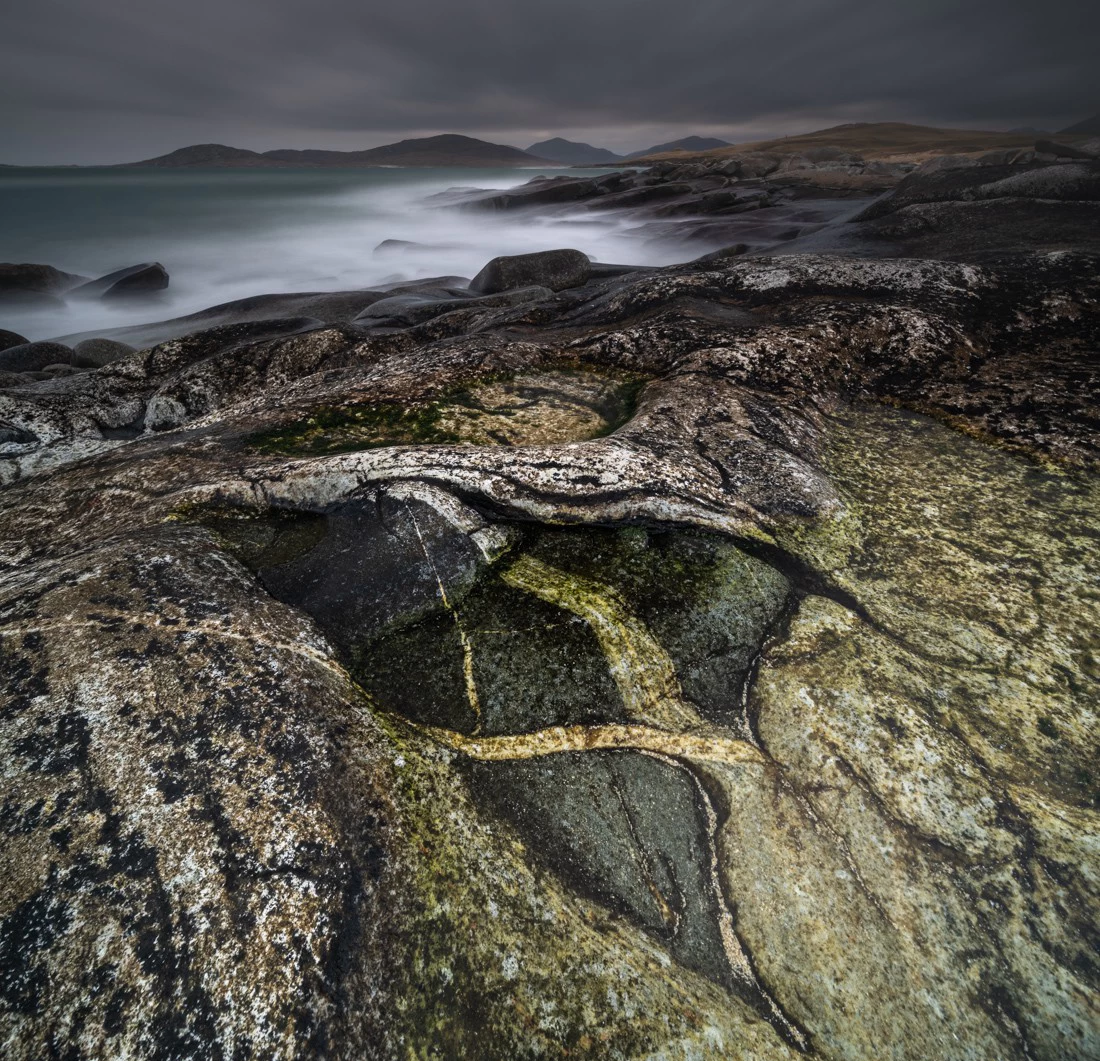 Alister Benn 富有表现力的风光后期减淡和加深大师班，中英字幕